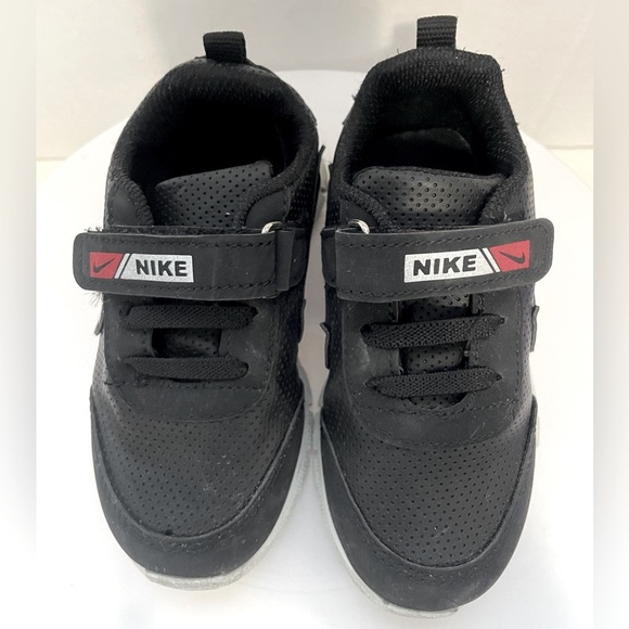 Toddlers running shoes - Size 6K - Picture 5 of 8